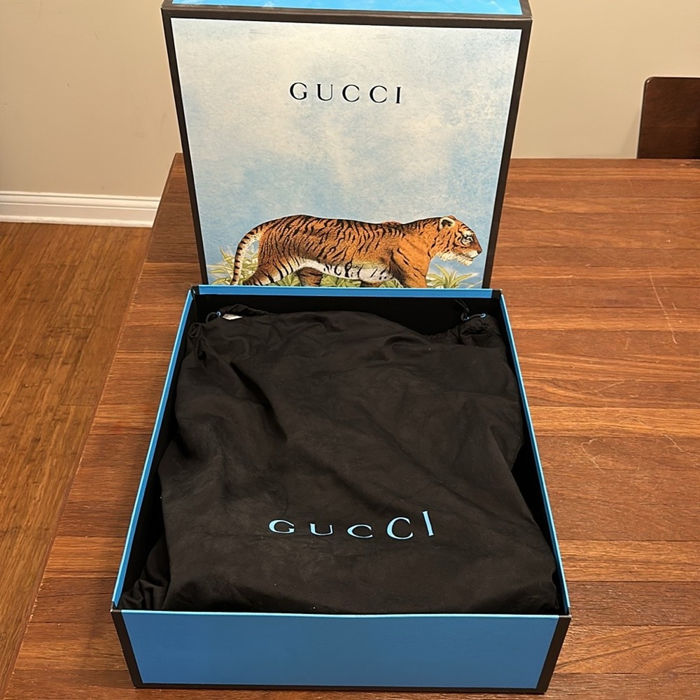 Gucci Ghost βREALβ Leather Tote Bag Black 414476 w/ Box & Dust Bag - Picture 5 of 9